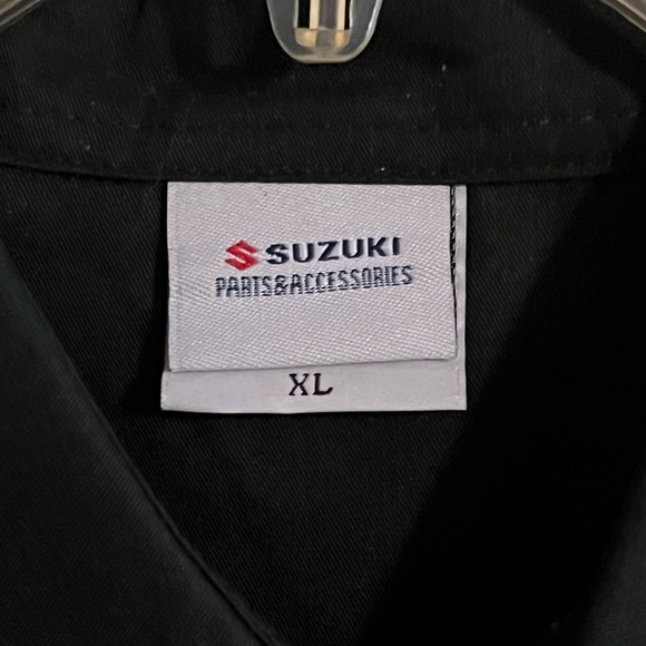 Suzuki Racing Pit Shirt - Picture 3 of 3